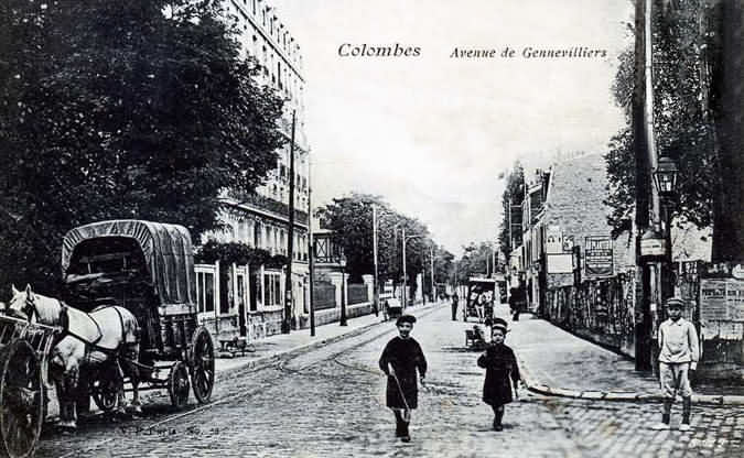 Colombes Carrefour  av agent Sarre et rue Victor Hugo