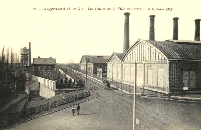 1) Tour de la Place du pont neuf