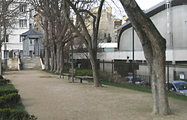 Colombes le kiosque du square Louis FERMÉ actuel