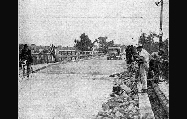 Le pont de Bezons detruit 1940
