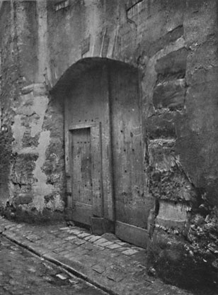 Porte d'une ancienne ferme