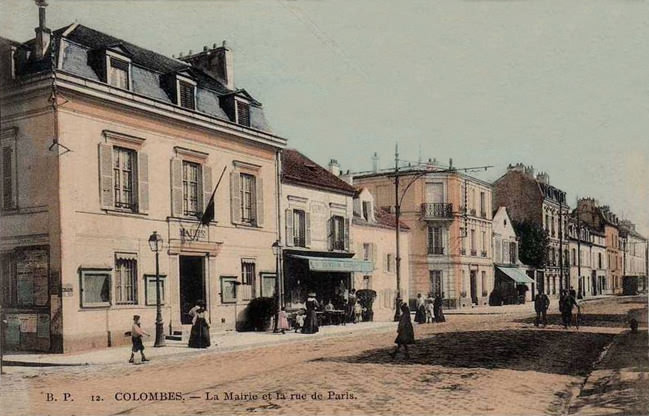 Colombes rue de  Paris, la mairie