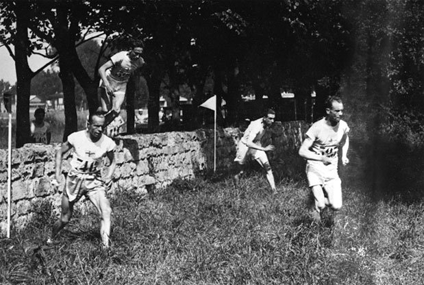 Colombes 1924 10km Cross-country passage de mur 