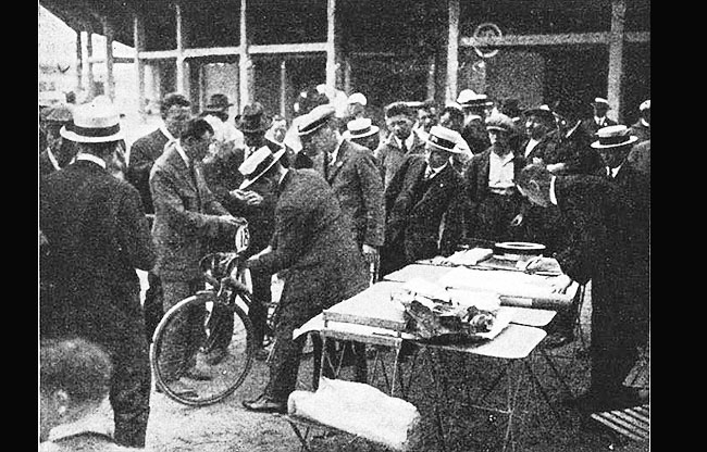 jeux 1924 cyclisme 188km individuel controle des vélos.