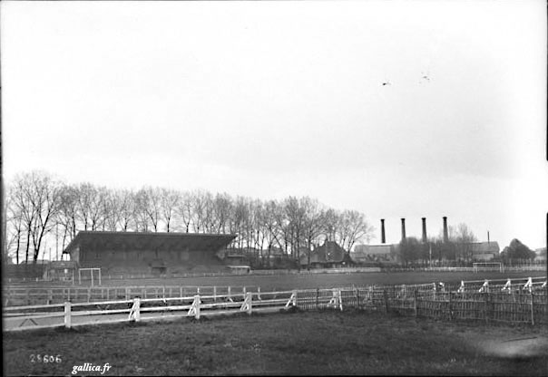 Colombes Stade du Matin vue d'ensemble