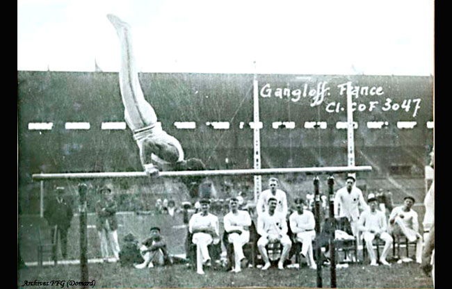 barre paralelle 1924