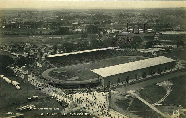 Colombes: le stade Olympique ,vue d'avion