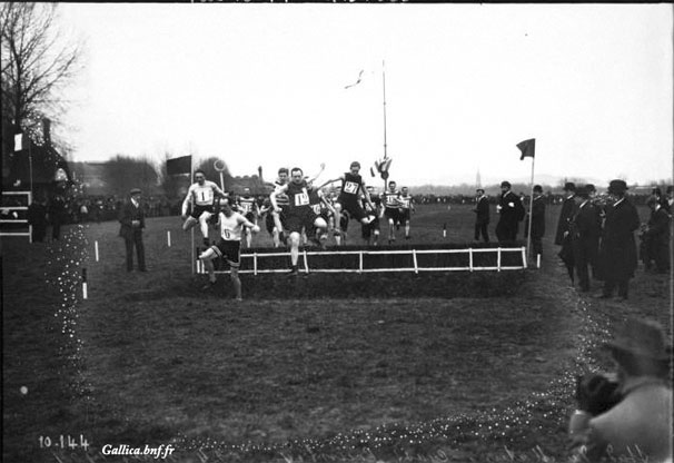 Colombes inauguration du stade  du MATIN